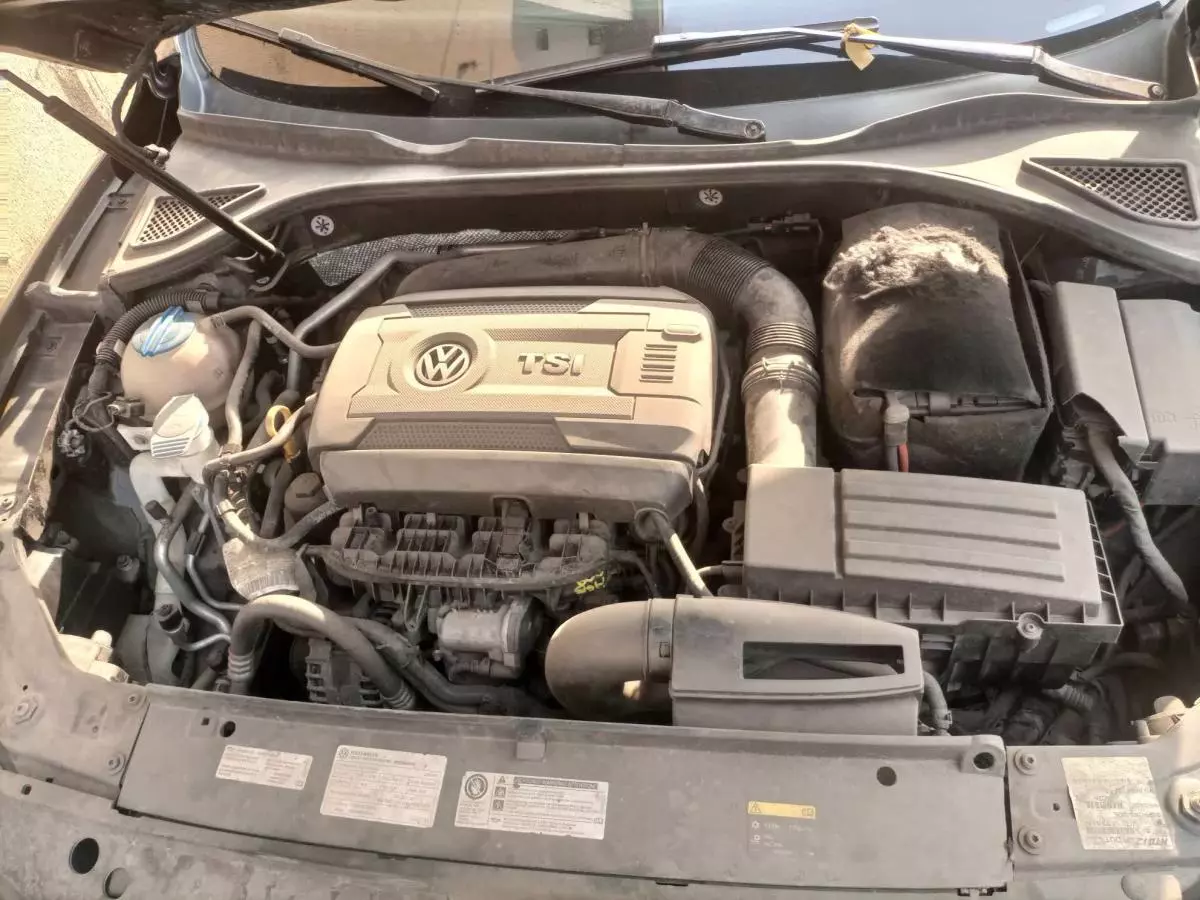 Volkswagen Passat CC - 2015
