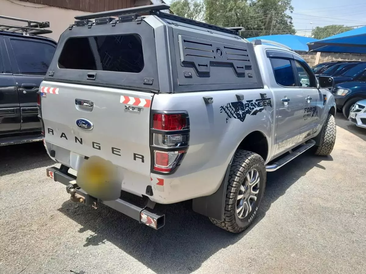 Ford Ranger D/C - 2015