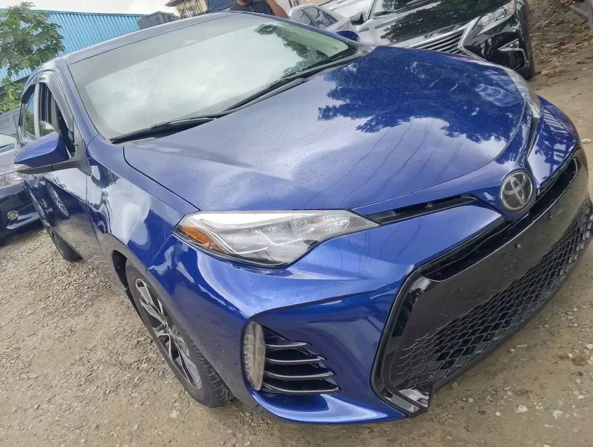 Toyota Corolla   - 2018