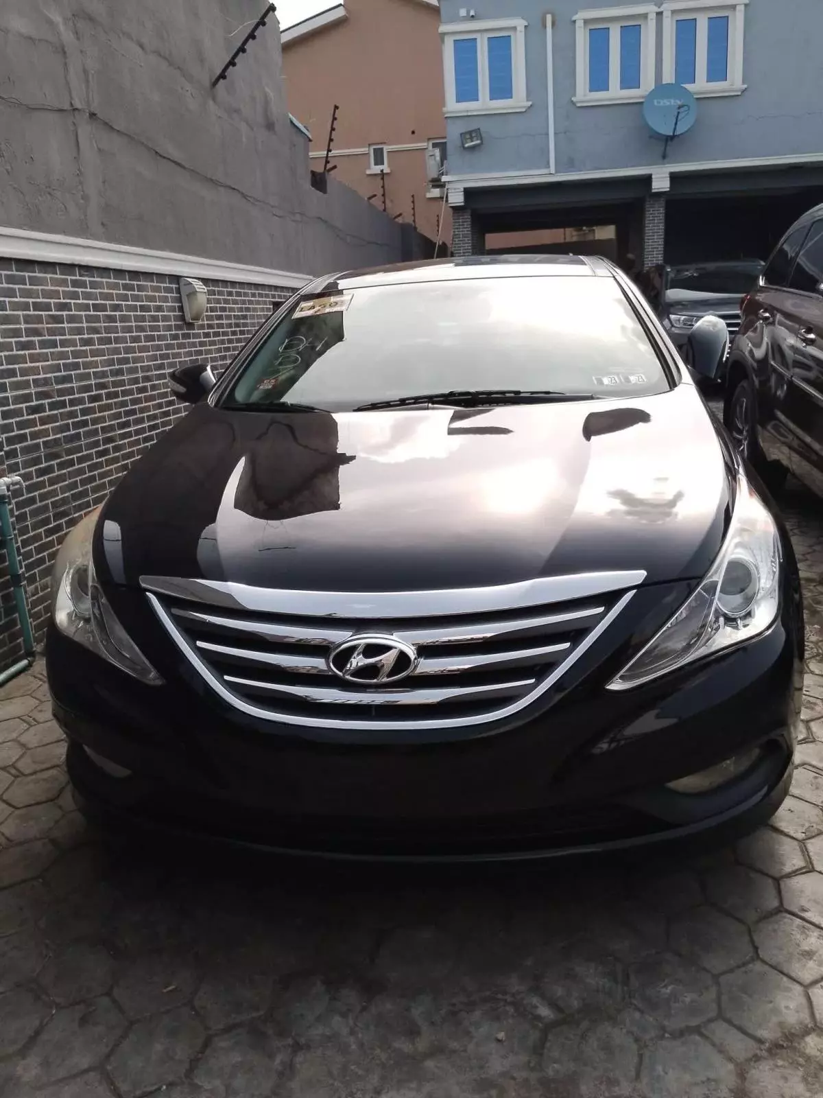 Hyundai Sonata   - 2014