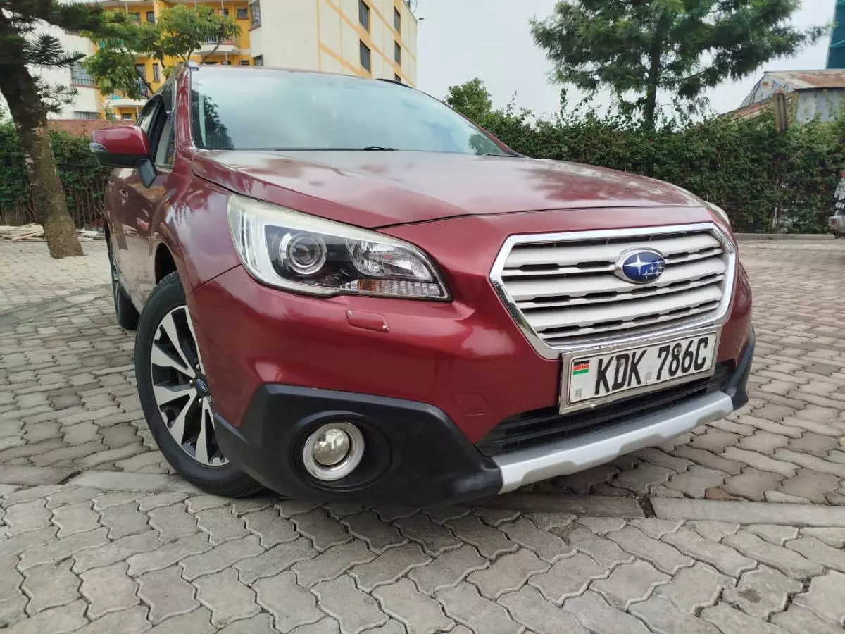 Subaru Outback   - 2015