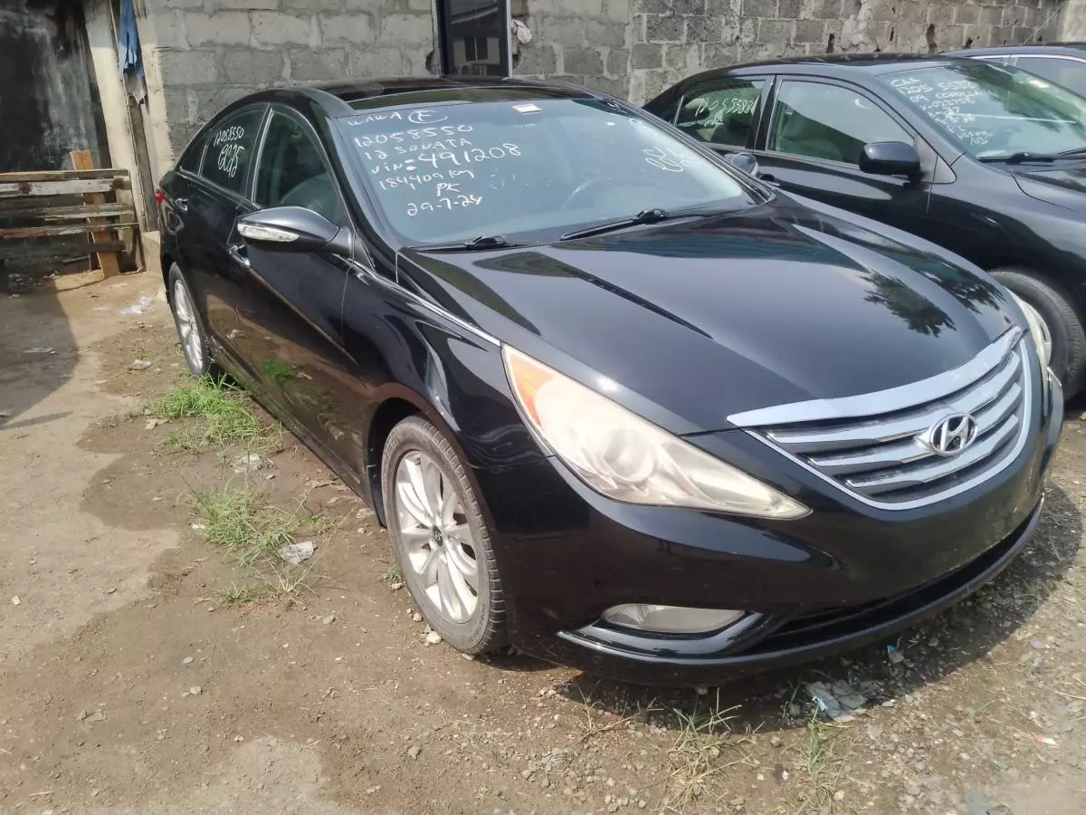 Hyundai SONATA 2,0L BVA GL   - 2012