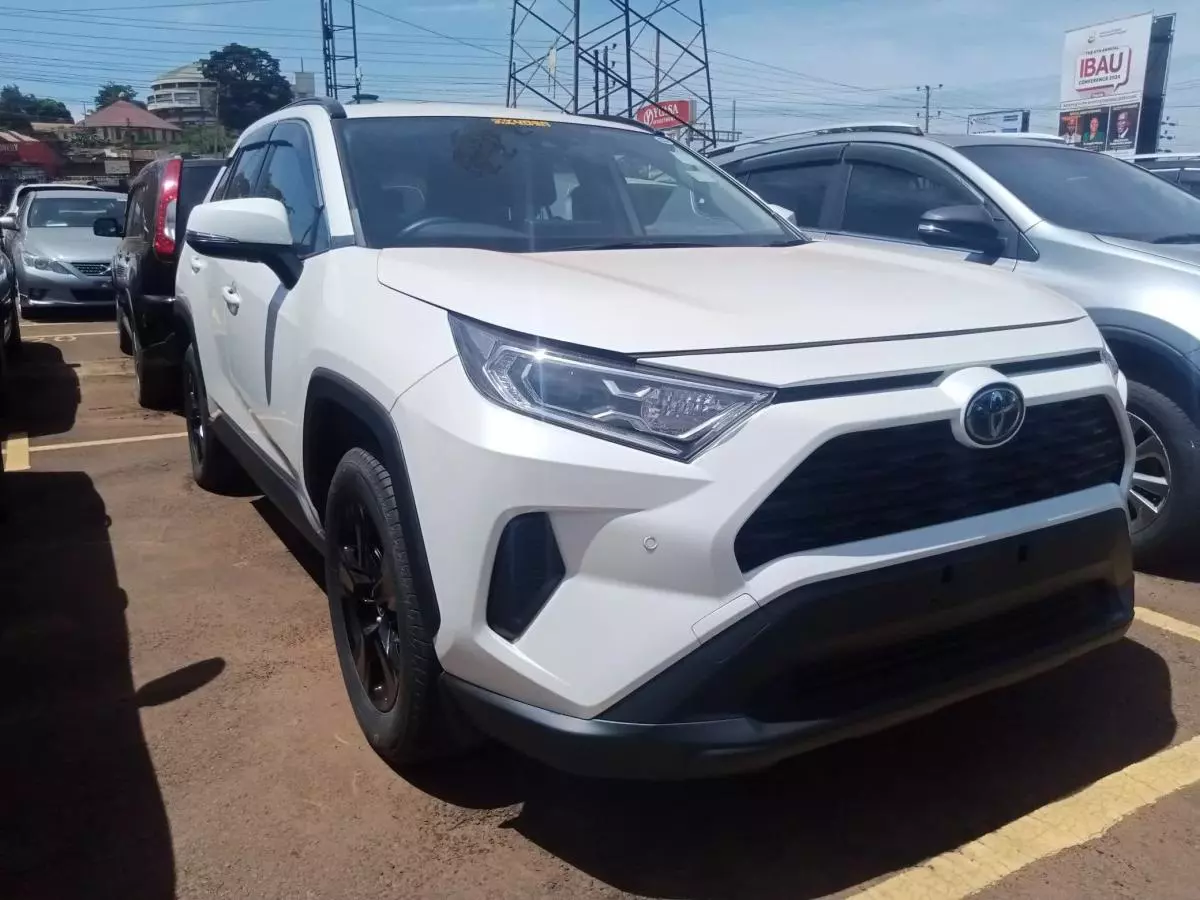 Toyota Rav 4 Hybrid   - 2021