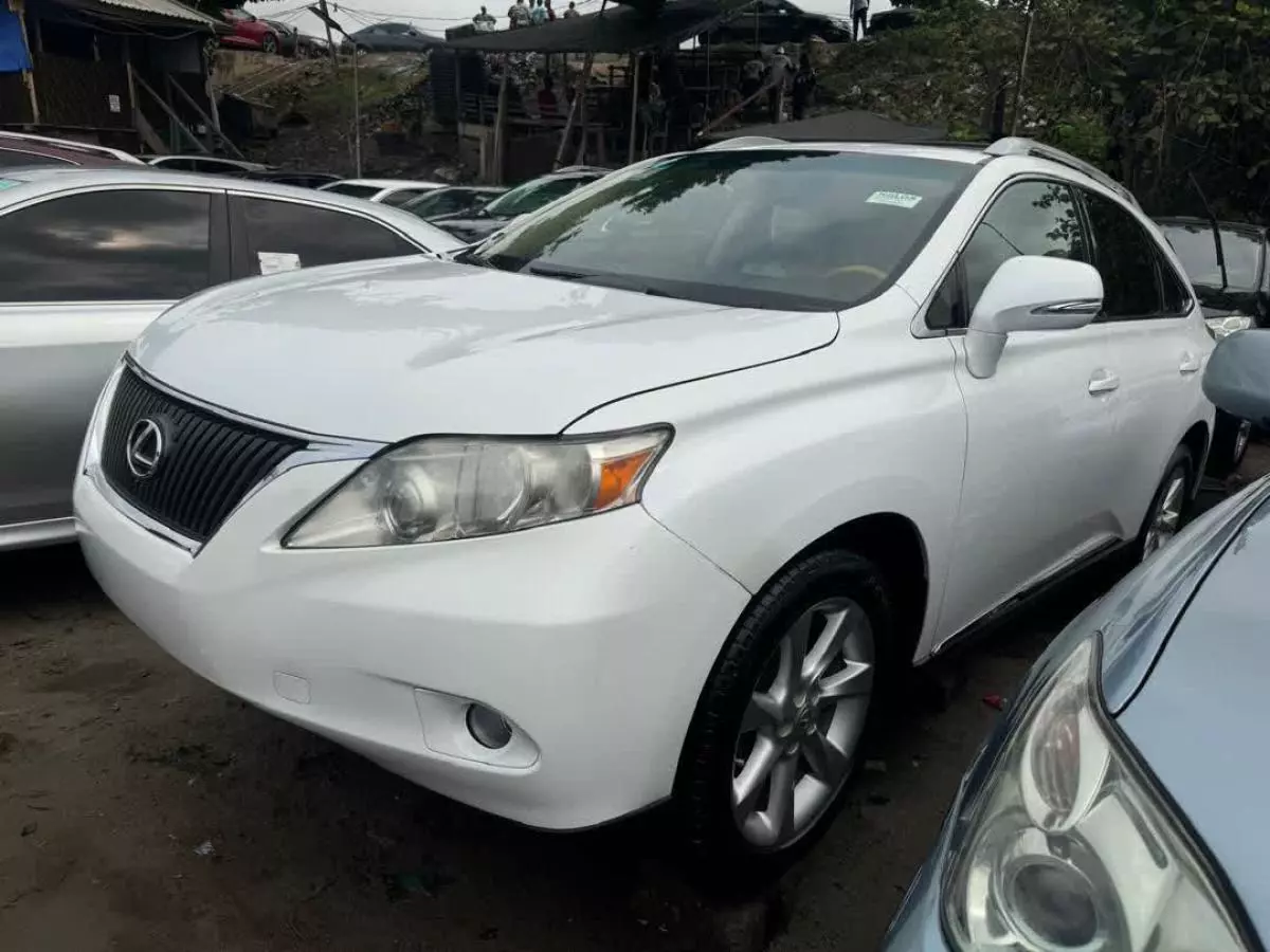 Lexus RX 350   - 2010