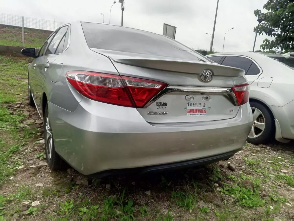 Toyota Camry   - 2015