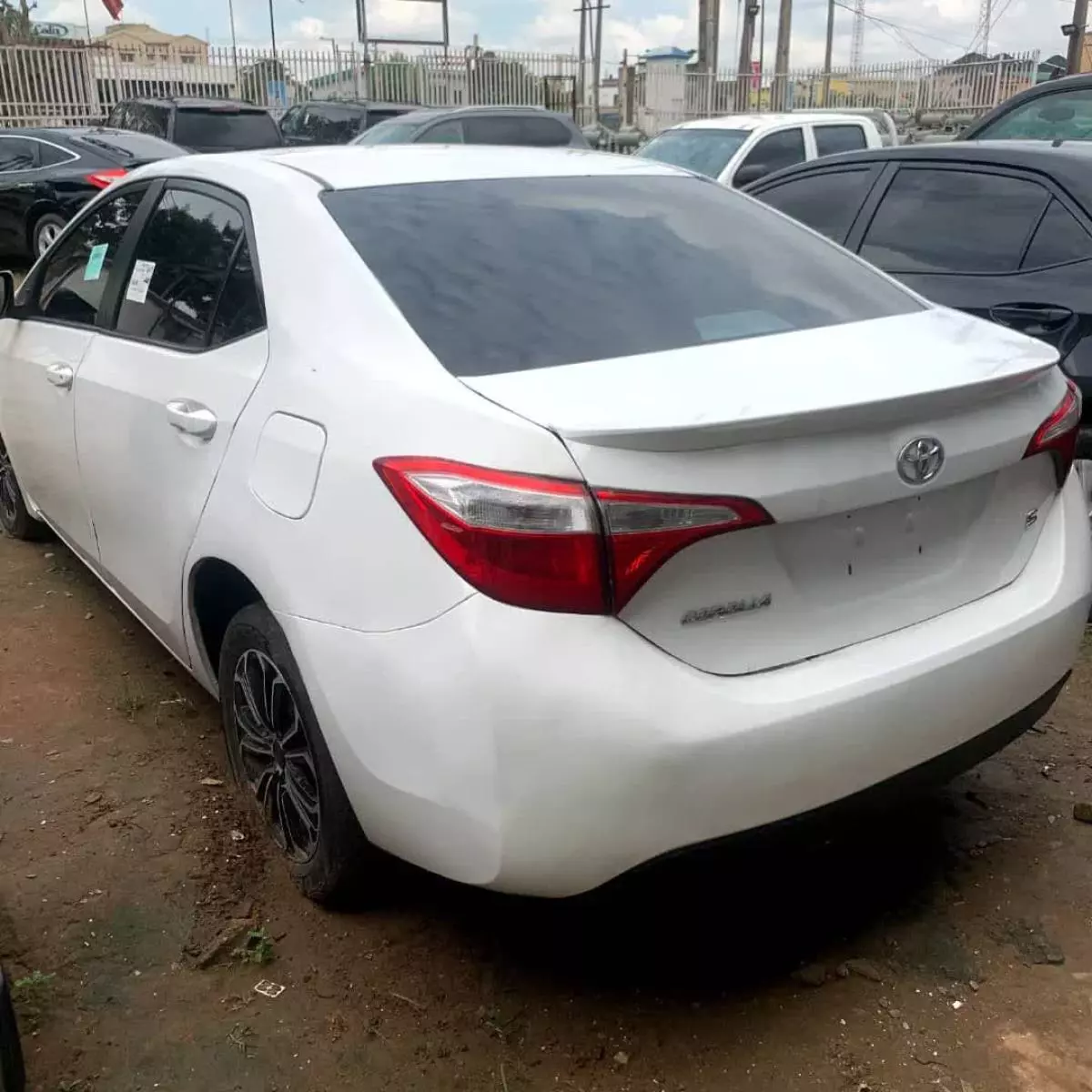 Toyota Corolla   - 2015