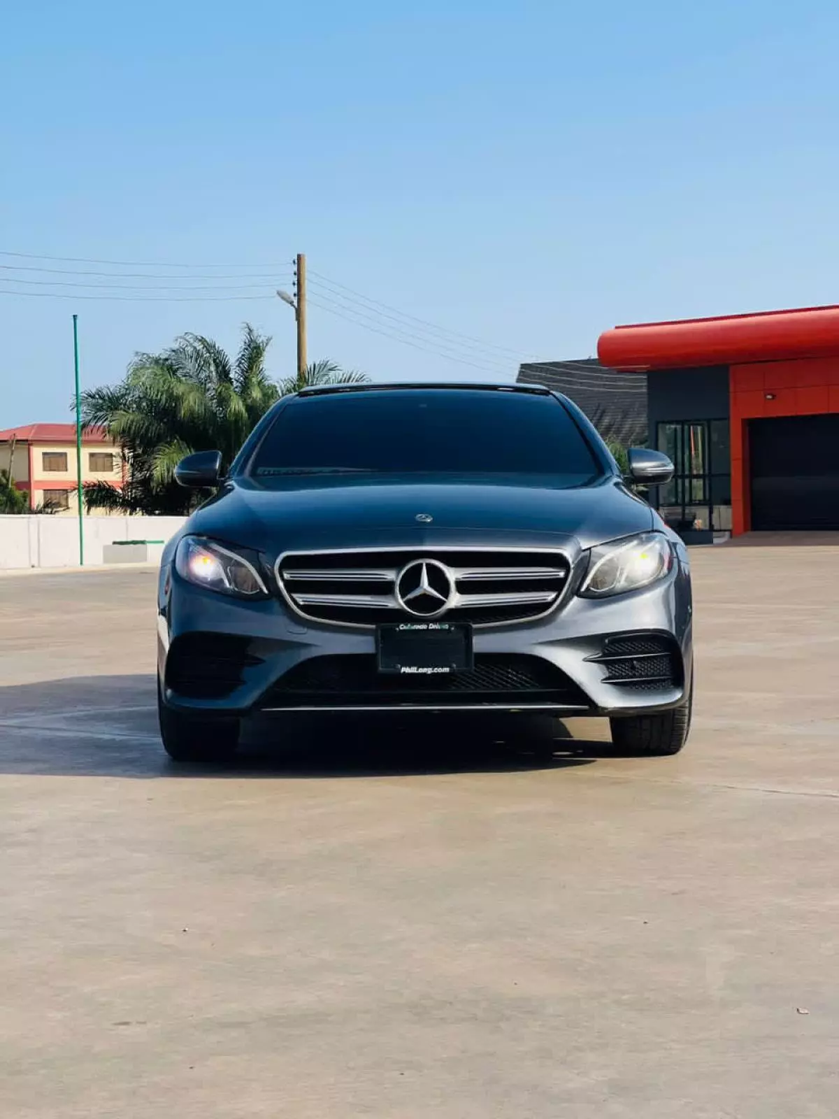 Mercedes-Benz E 300   - 2018