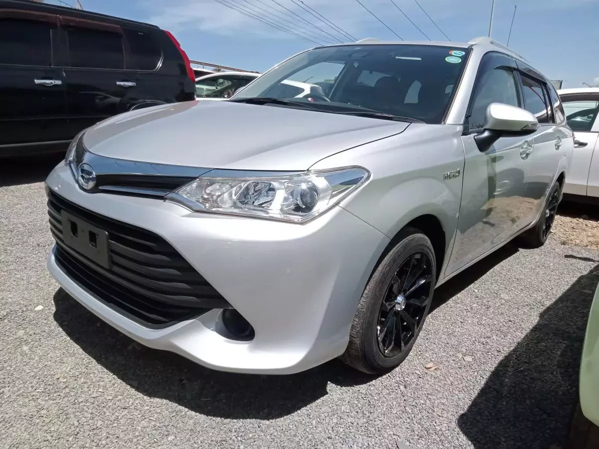 Toyota Fielder hybrid  - 2015