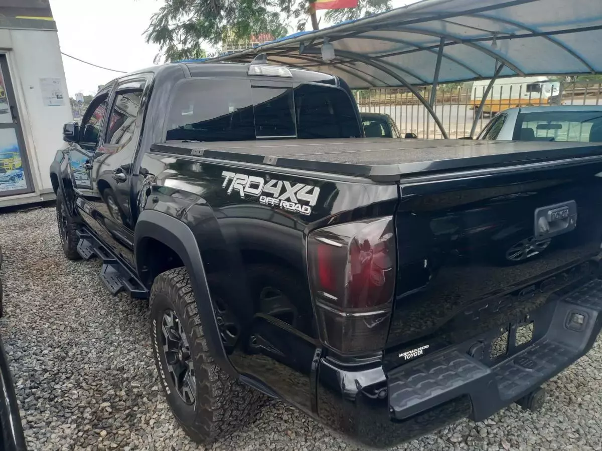 Toyota Tacoma   - 2020