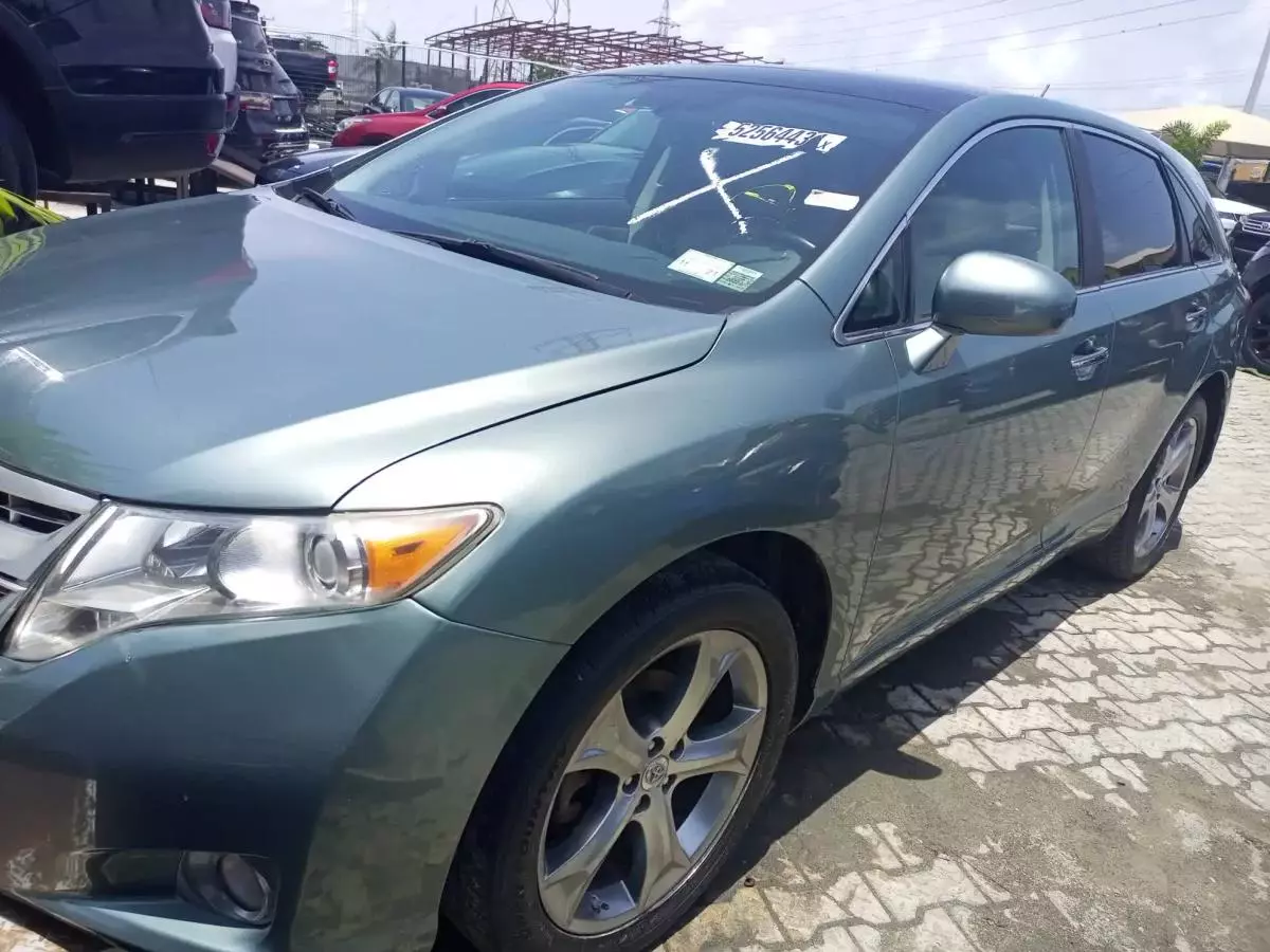 Toyota Venza - 2009