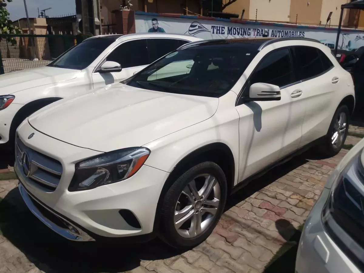 Mercedes-Benz GLA 250   - 2016