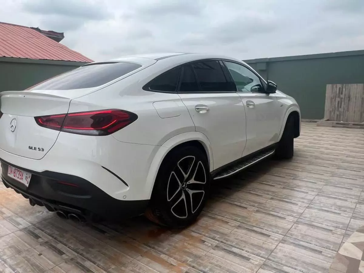 Mercedes-Benz GLE 53 AMG   - 2021