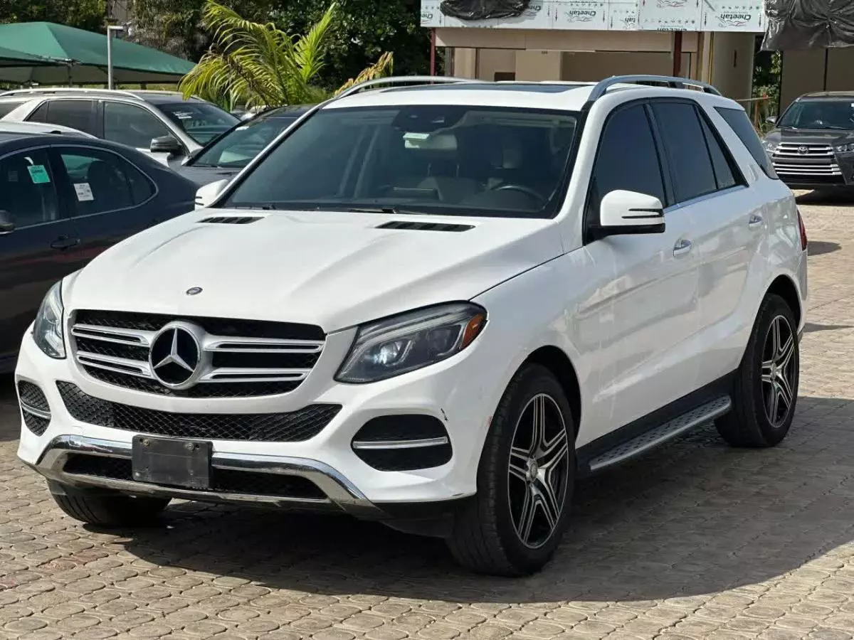 Mercedes-Benz GLE 350   - 2017