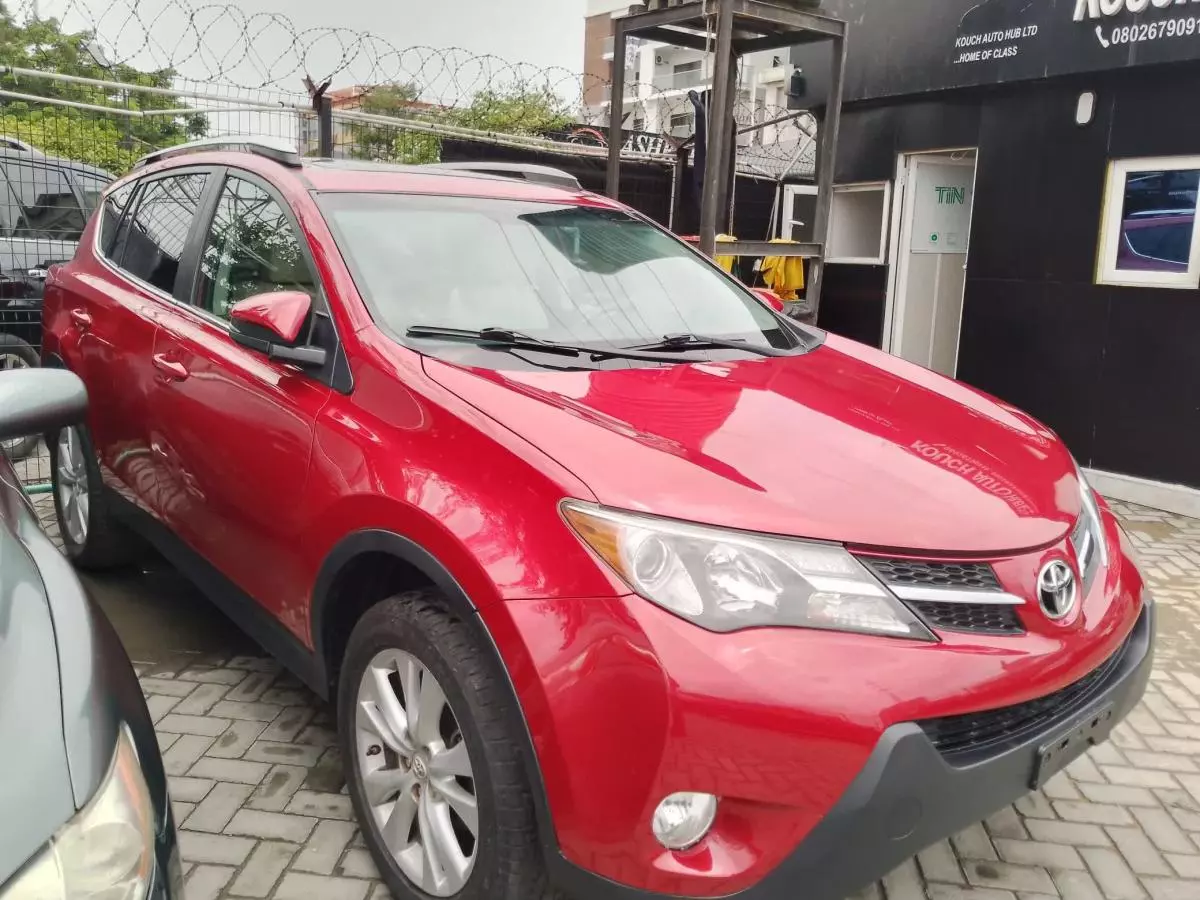 Toyota RAV 4   - 2014