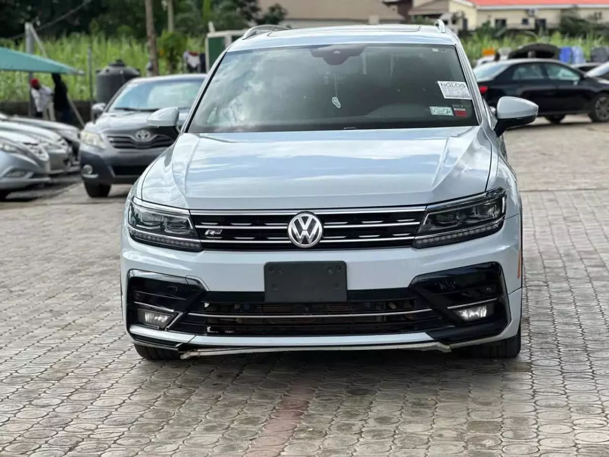 Volkswagen Tiguan   - 2019