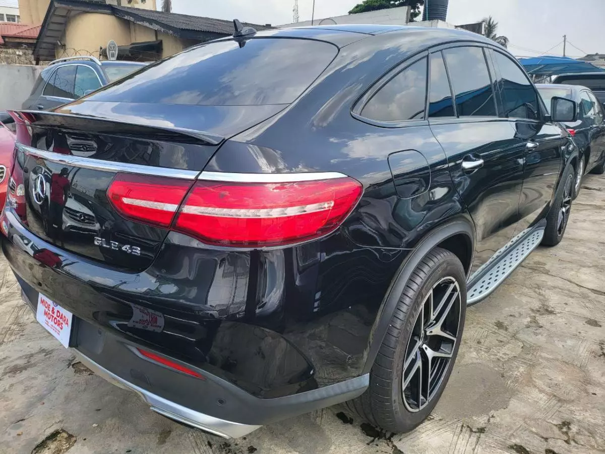 Mercedes-Benz GLE 43 AMG   - 2017