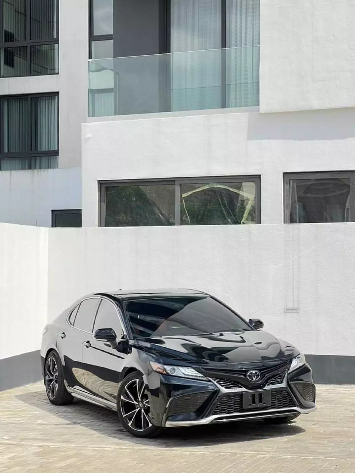 Toyota Camry   - 2024