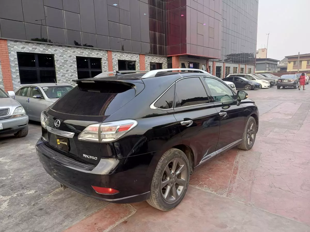 Lexus RX 350   - 2010