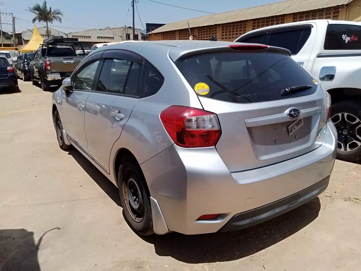 Subaru Impreza   - 2014