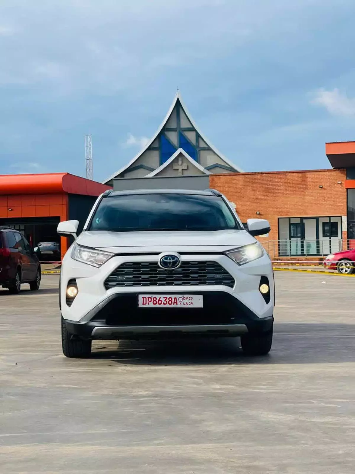 Toyota RAV 4   - 2021