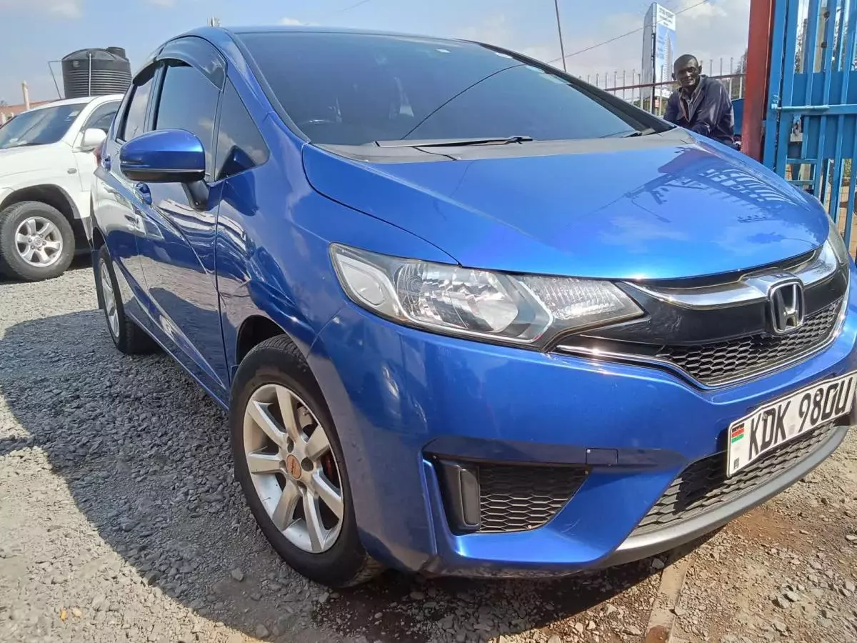 Honda Fit   - 2015