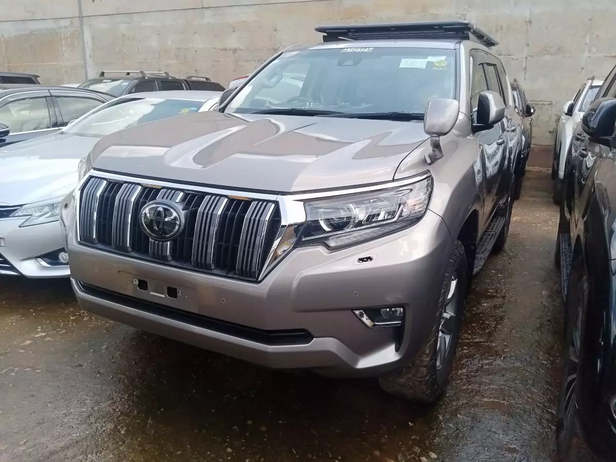 Toyota Landcruiser Prado   - 2018