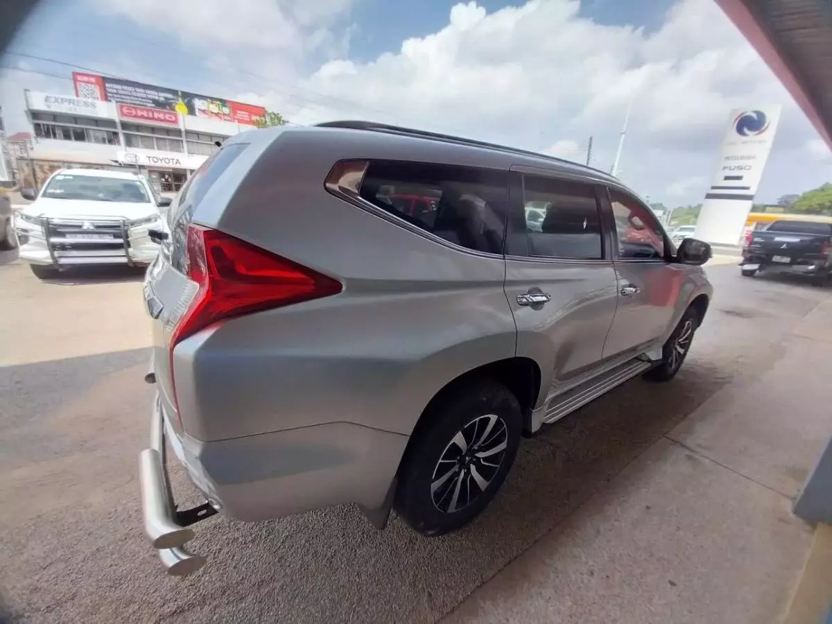 Mitsubishi Pajero Sport   - 2019