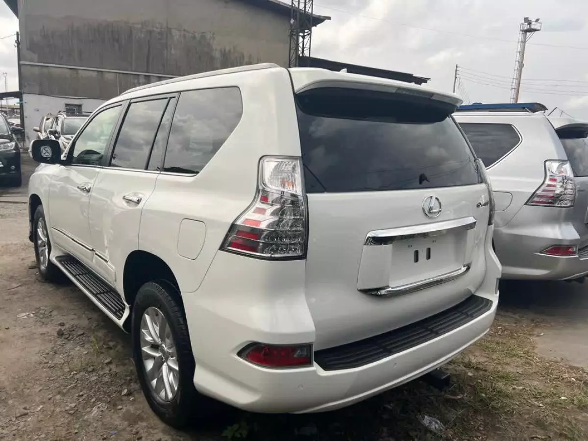 Lexus GX 460   - 2015