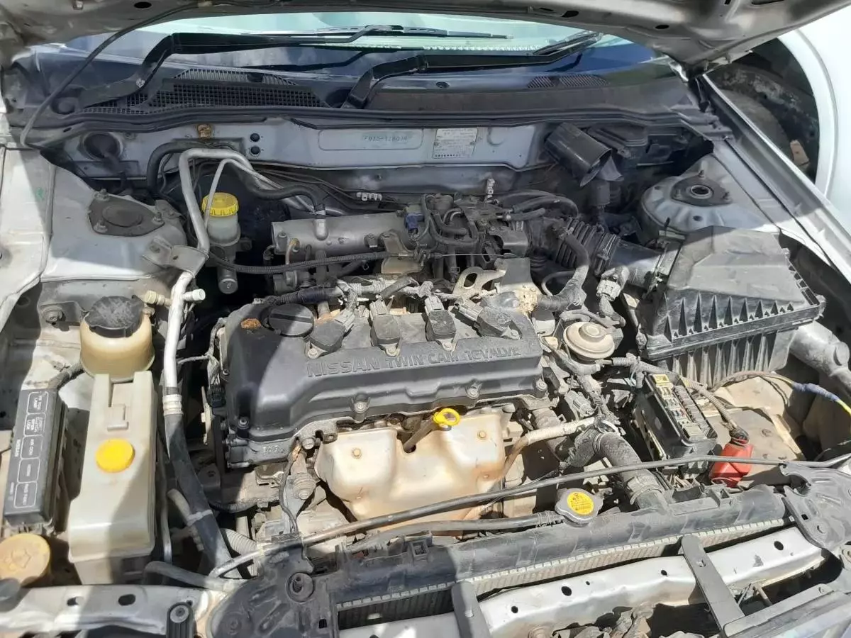 Nissan Sunny - 2003