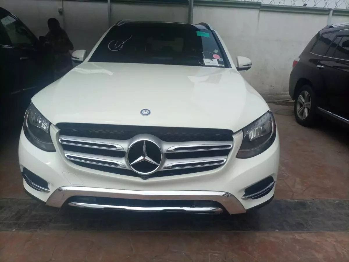 Mercedes-Benz GLC 300 - 2017