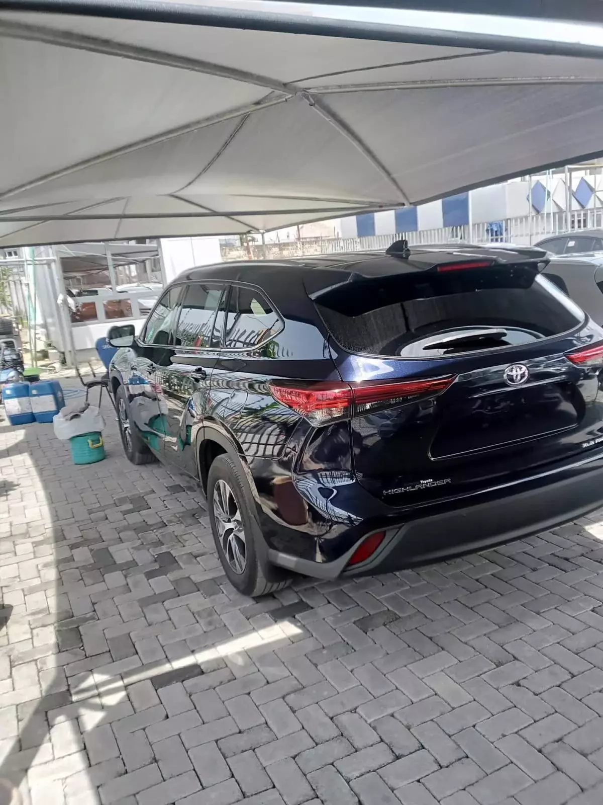 Toyota Highlander   - 2020