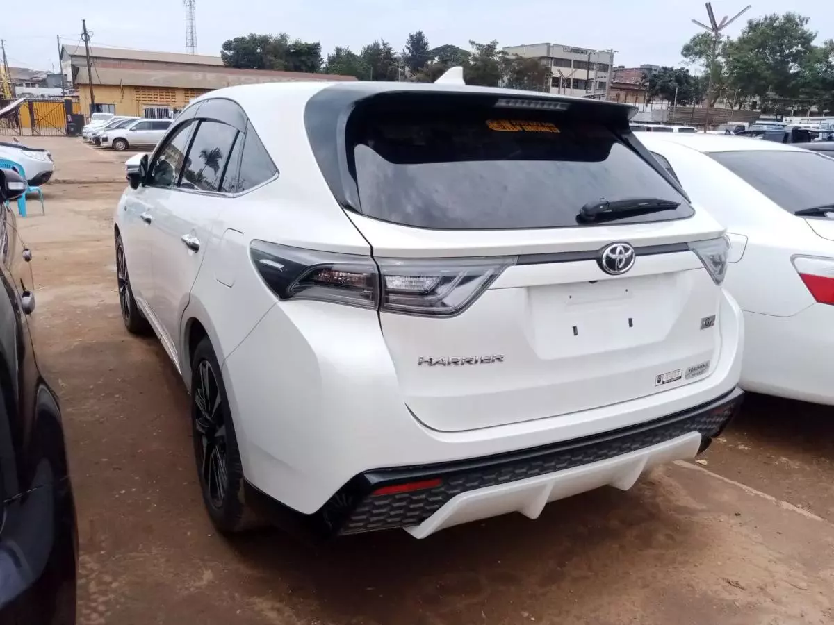 Toyota Harrier GR   - 2015