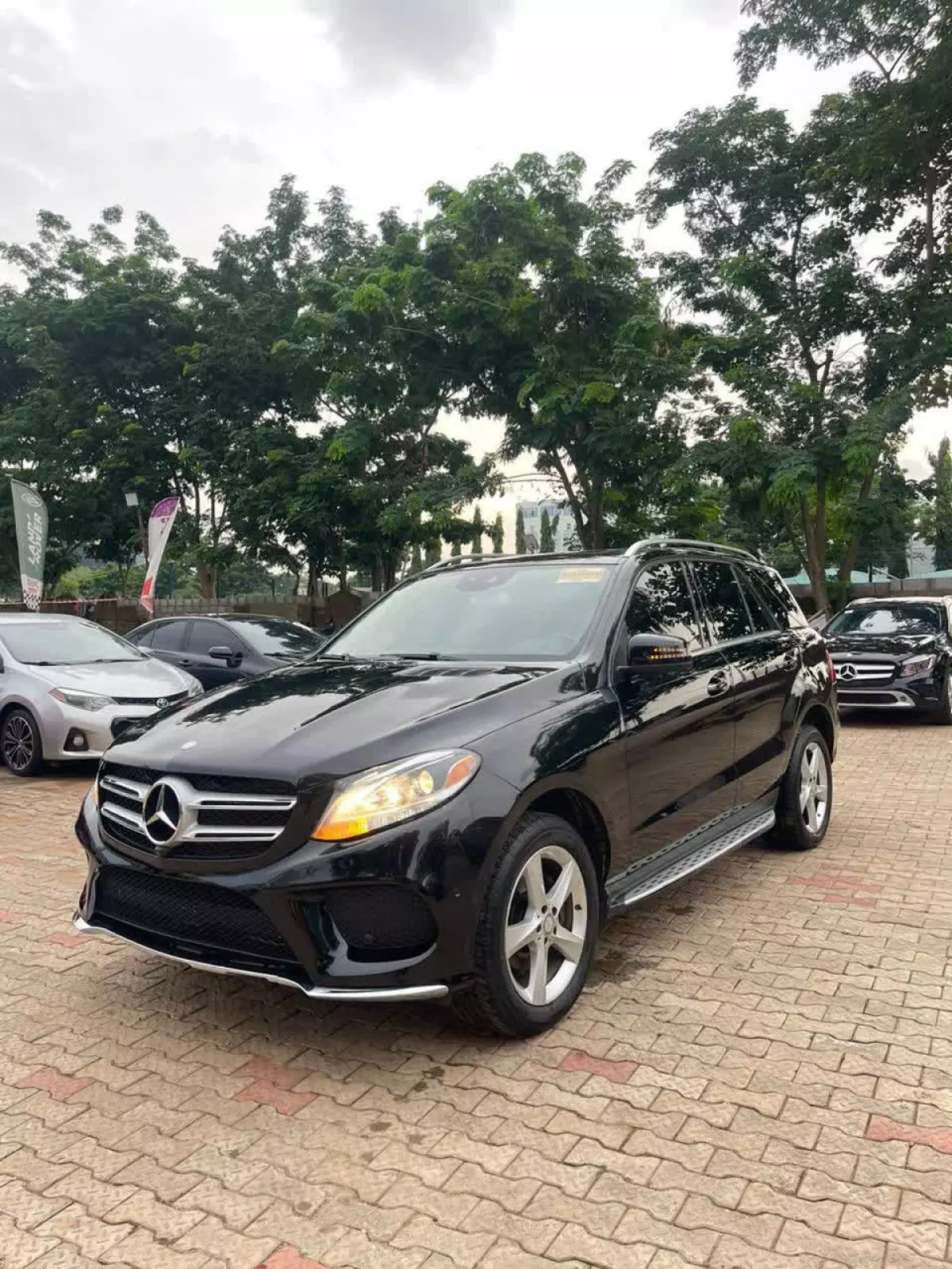 Mercedes-Benz GLE 350   - 2016