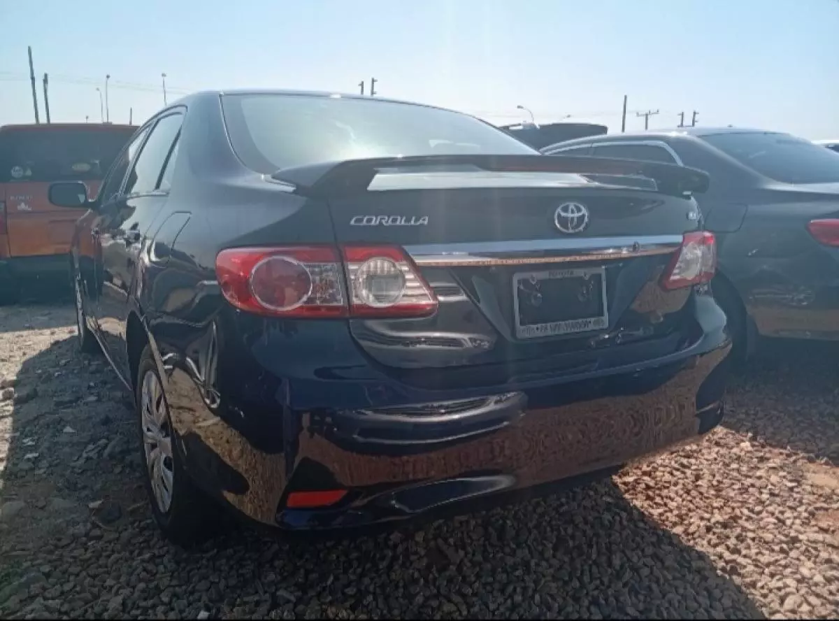 Toyota Corolla   - 2013