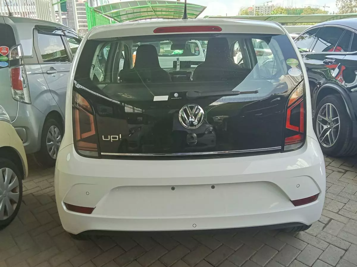 Volkswagen up!   - 2017