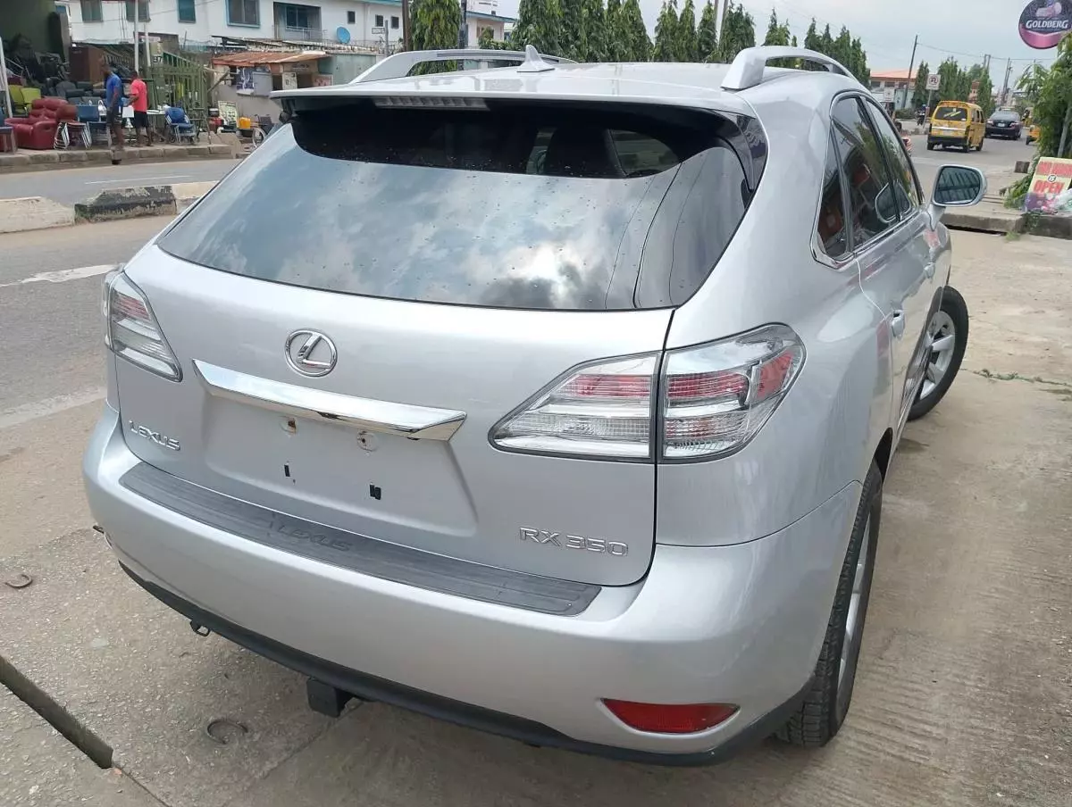 Lexus RX 350   - 2010