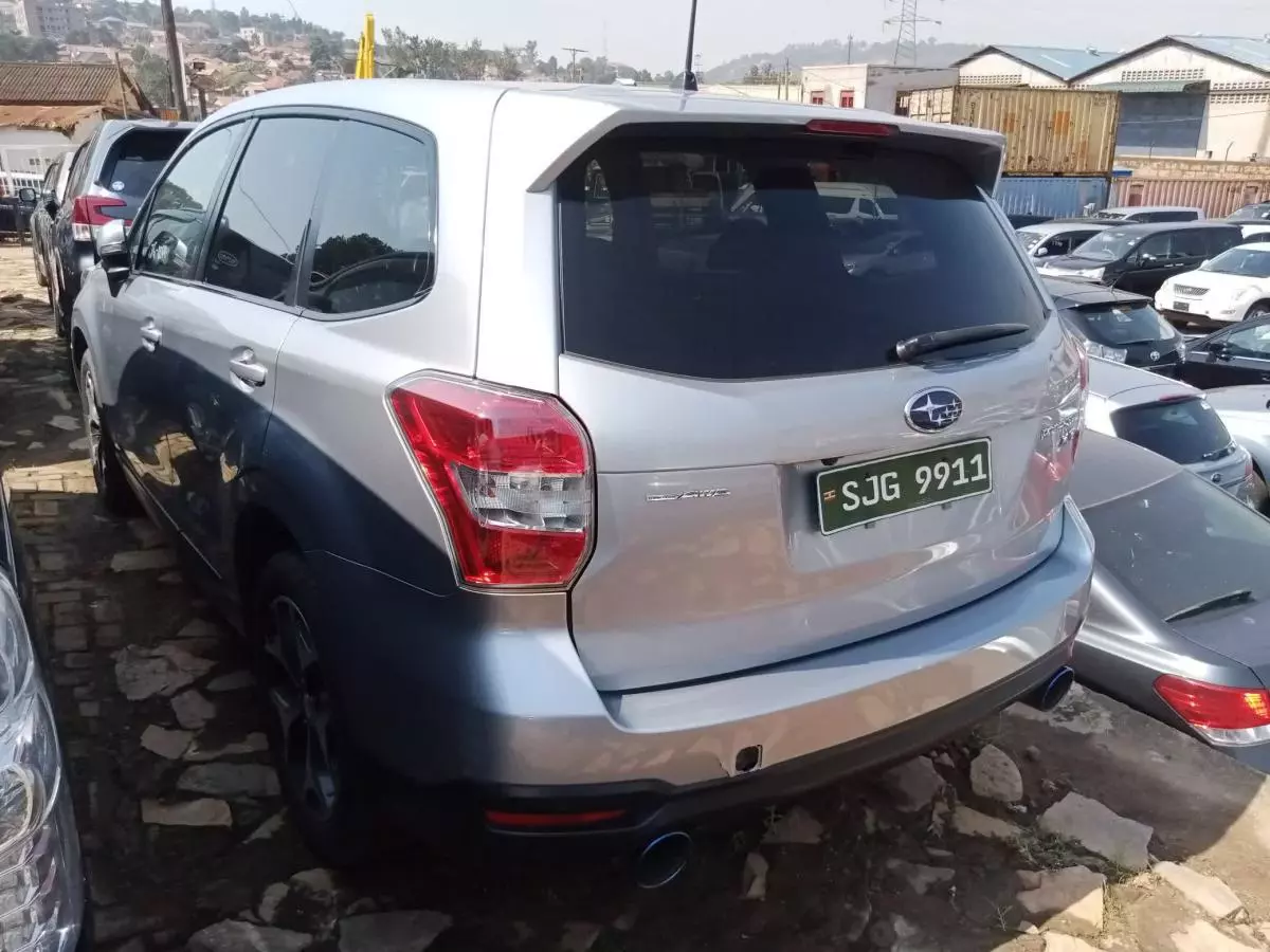 Subaru Forester   - 2015