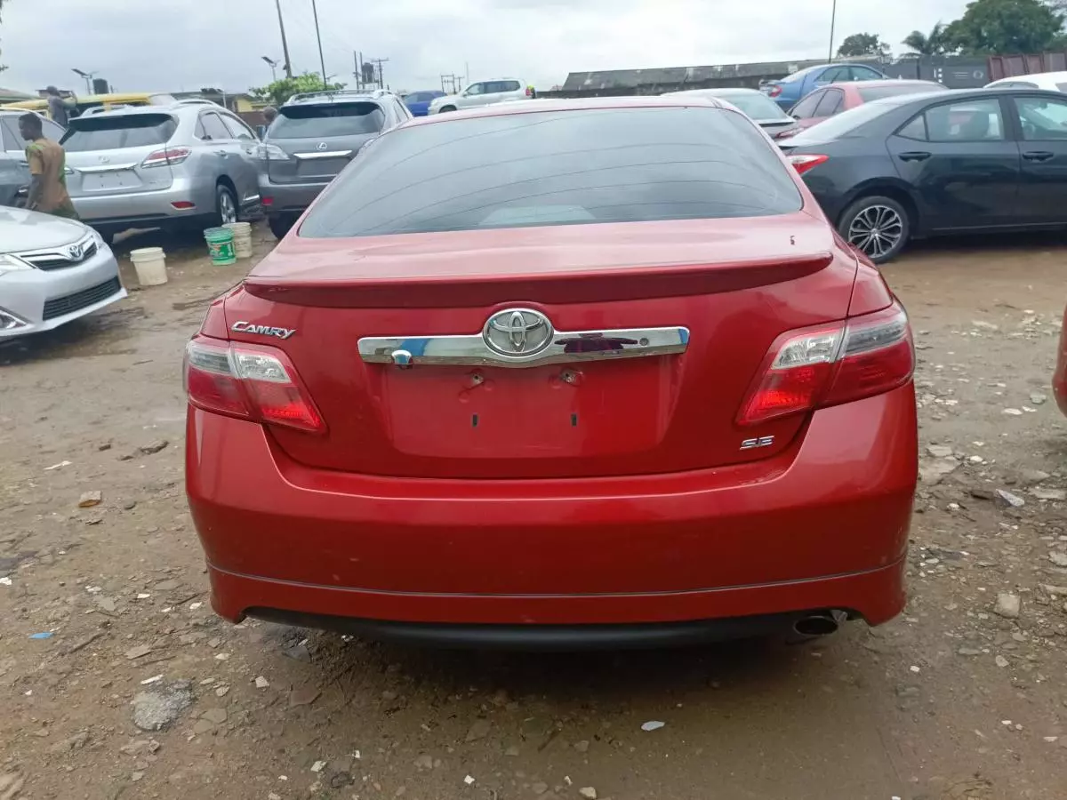 Toyota Camry   - 2007