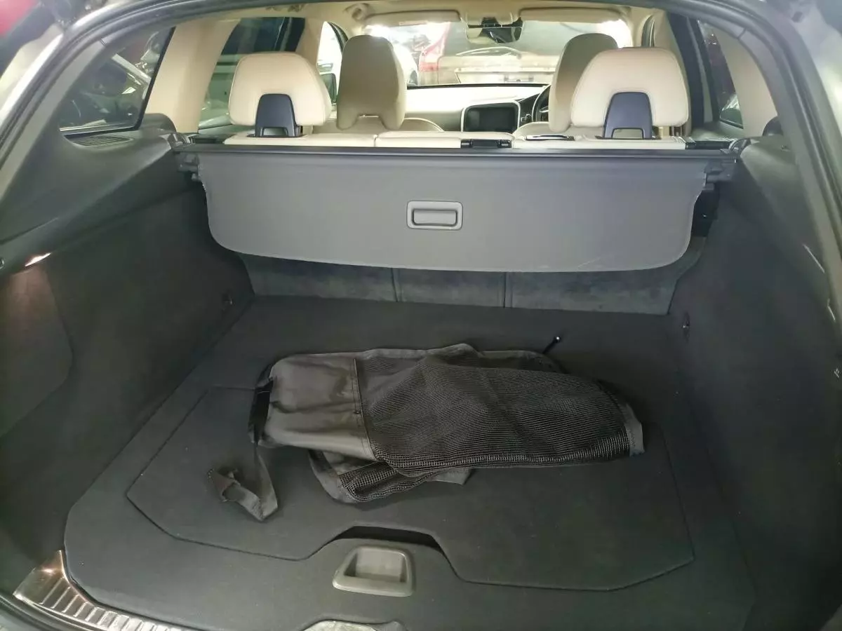 Volvo XC60 - 2016