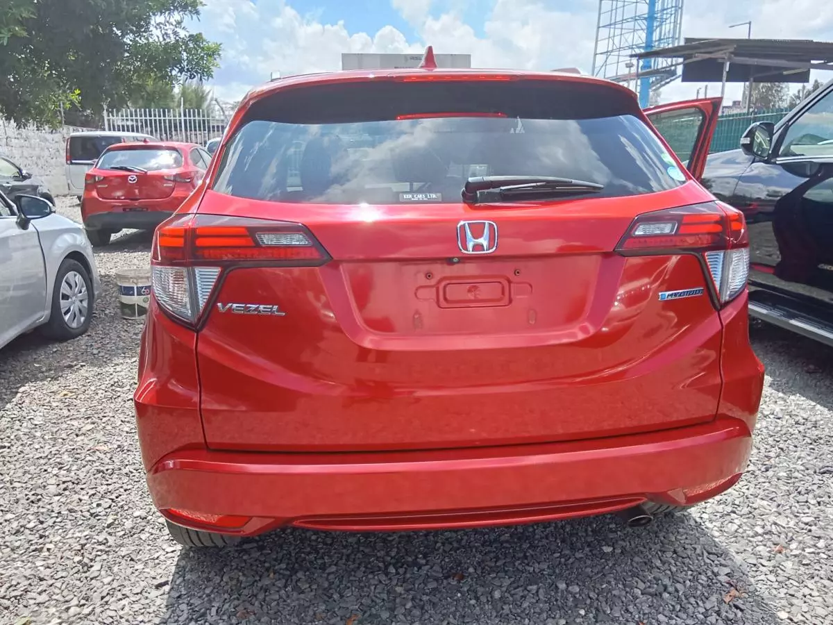 Honda Vezel Hybrid   - 2016