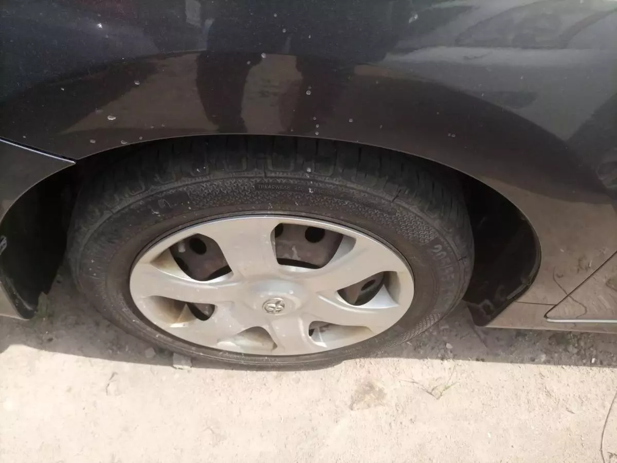 Toyota Matrix - 2009