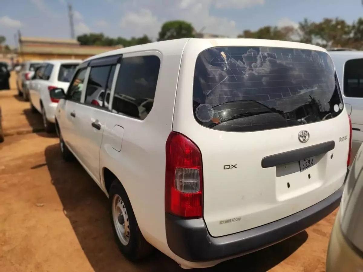 Toyota Probox  - 2009