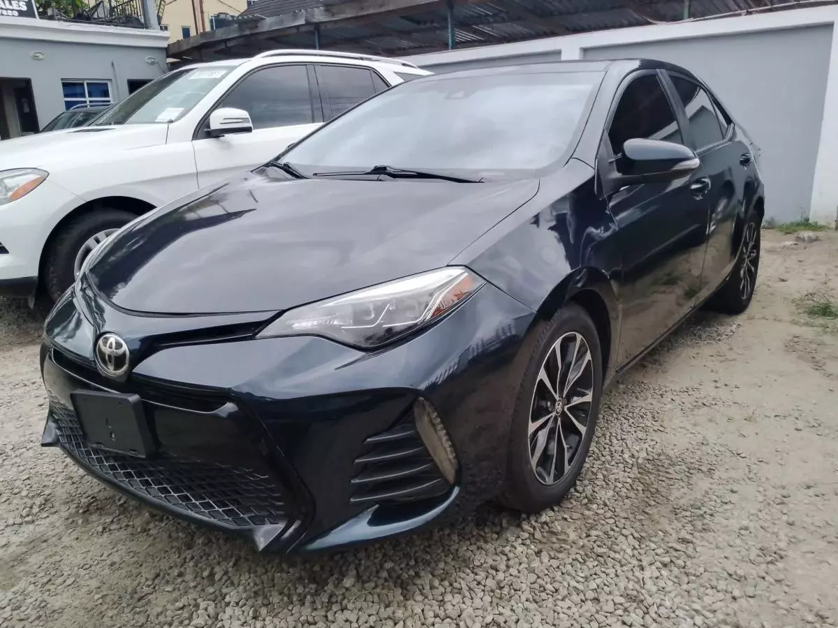 Toyota Corolla   - 2017