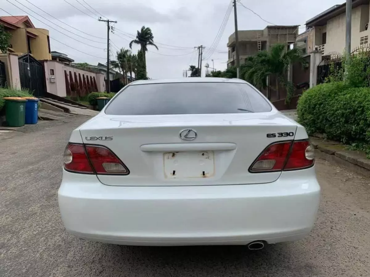 Lexus ES 330   - 2003