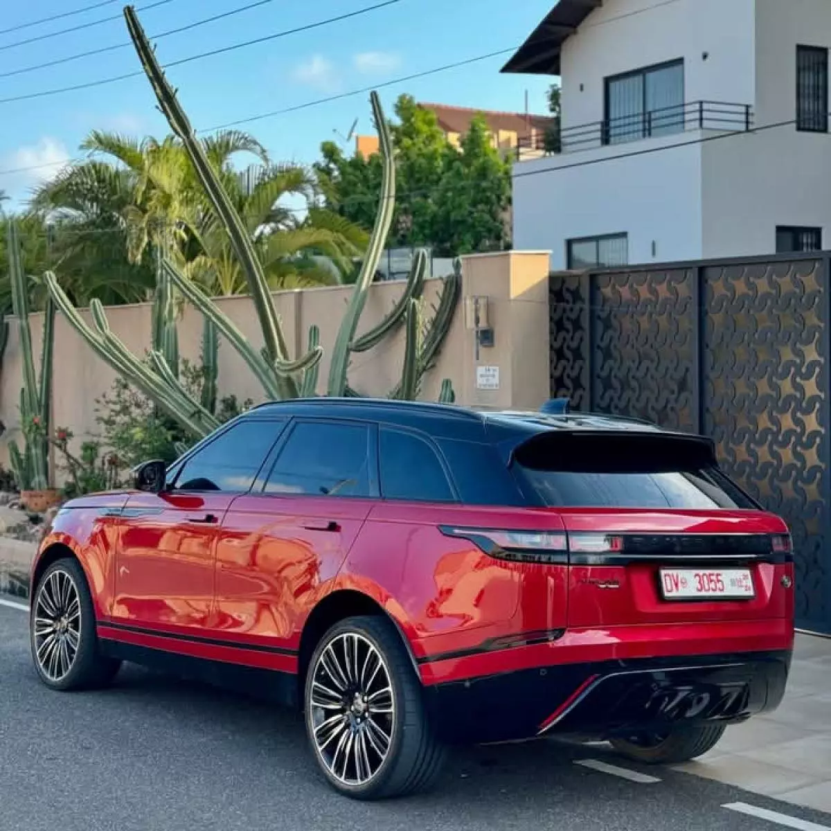 Land Rover Range Rover Velar   - 2019