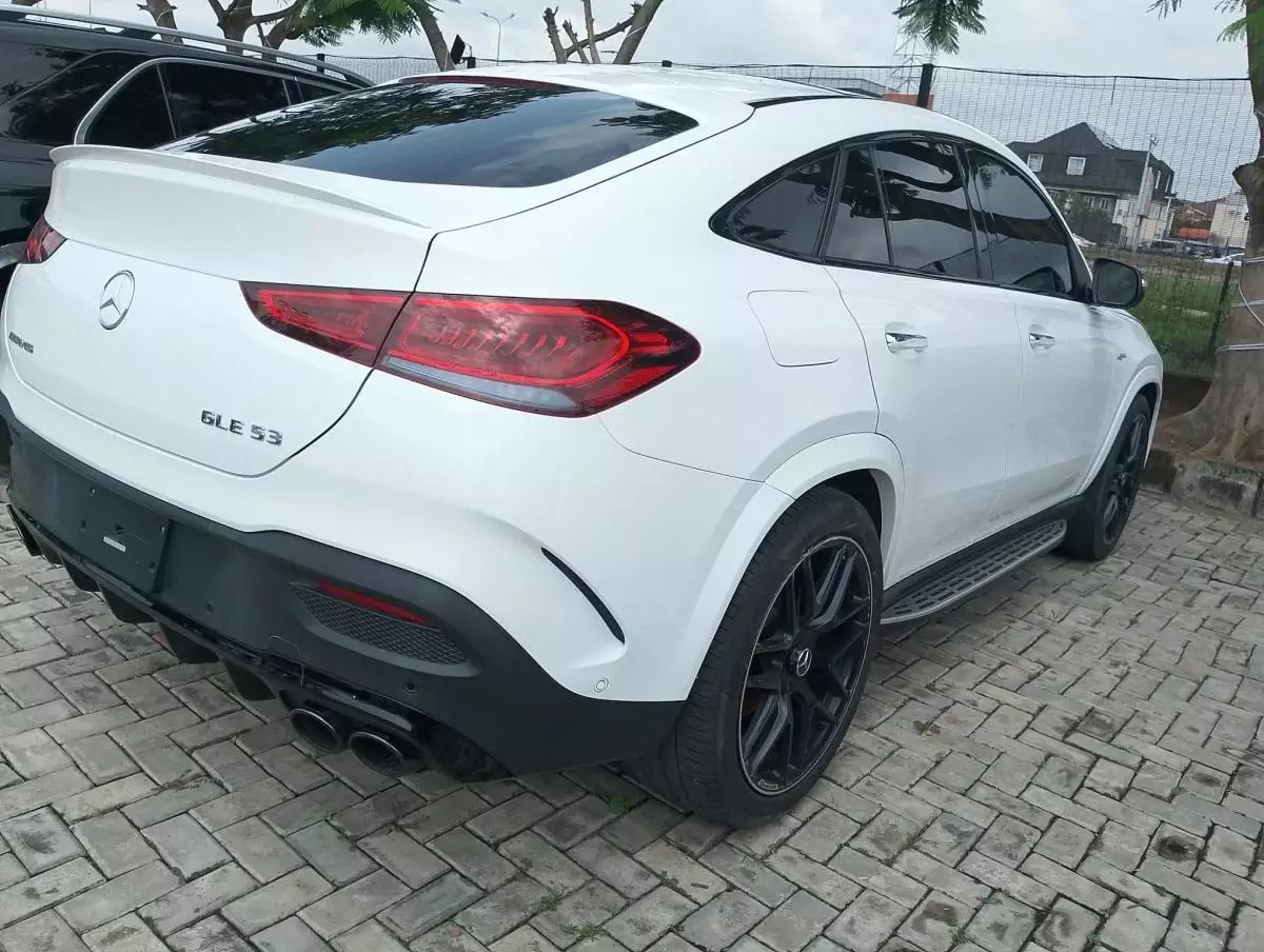 Mercedes-Benz GLE 53 AMG   - 2021