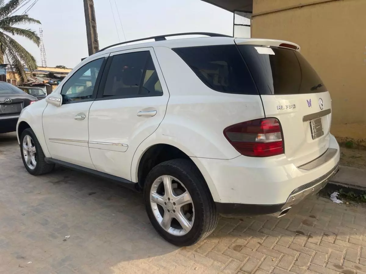 Mercedes-Benz ML 350   - 2008