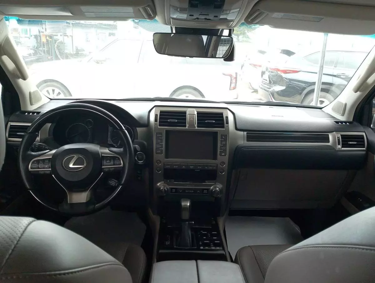 Lexus GX 460   - 2021