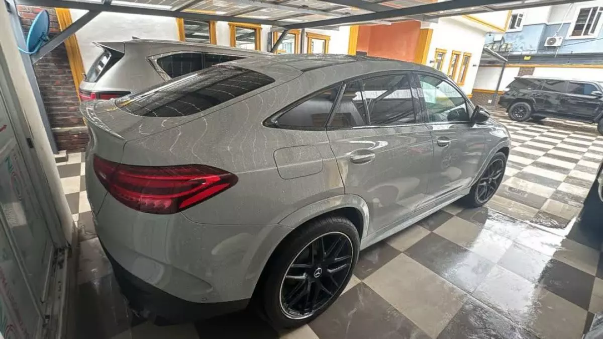 Mercedes-Benz GLE 53 AMG   - 2024