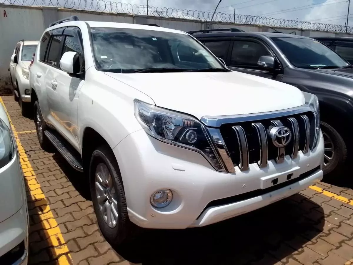 Toyota Landcruiser prado TX   - 2014